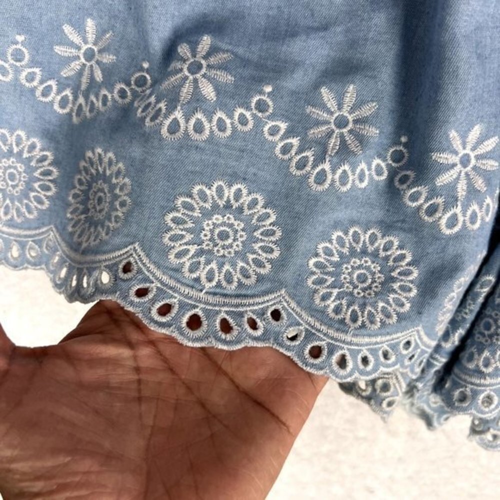 Alya Womens Shorts Size S Chambray Embroidered Scalloped Hem Pull On‎ - Picture 5 of 7